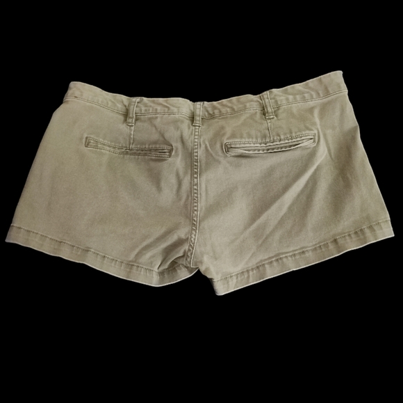 Express SZ 6 Army Green Micro Shorts - Picture 2 of 6